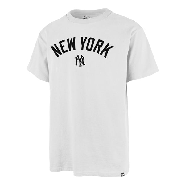 The model is wearing this MLB New York Yankees Imprint ’47 Echo T-Shirt in white. 1
