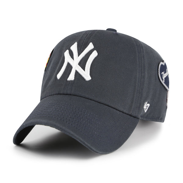 Pictured is this MLB New York Yankees Badges ’47 CLEAN UP cap in navy. 2