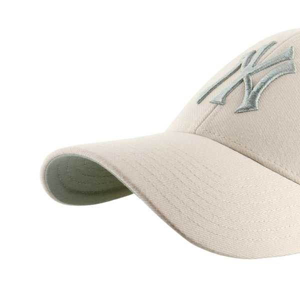 Pictured is this MLB New York Yankees Ballpark ’47 MVP cap in natural and antique jade. 3