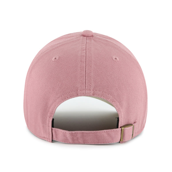 Pictured is this MLB New York Yankees Ballpark ’47 CLEAN UP cap in pink. 2
