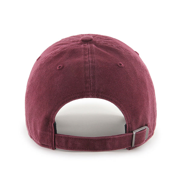 Pictured is this MLB Los Angeles Dodgers Base Runner ’47 CLEAN UP cap in dark red. 2