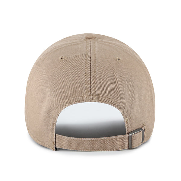 Pictured is this MLB New York Yankees Base Runner ’47 CLEAN UP cap in brown. 2