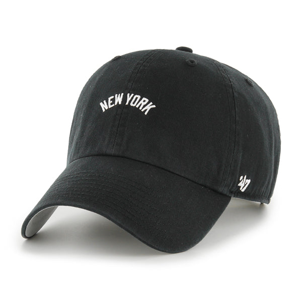 Pictured is this MLB New York Yankees Script Base Runner '47 CLEAN UP cap in black. 1