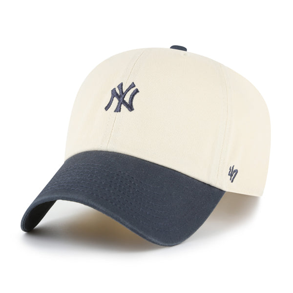 Pictured is this MLB New York Yankees Base Runner ’47 CLEAN UP cap in natural and vintage navy. 1