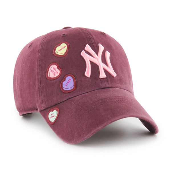 Pictured is this MLB New York Yankees Candy Heart ’47 CLEAN UP cap in dark red. 2