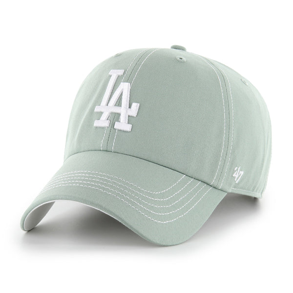 Pictured is this MLB Los Angeles Dodgers Contrast Stitch ’47 CLEAN UP cap in green. 1