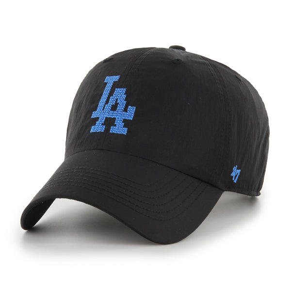 Pictured is this MLB Los Angeles Dodgers Eight Bit Hero ’47 CLEAN UP cap in black. 2