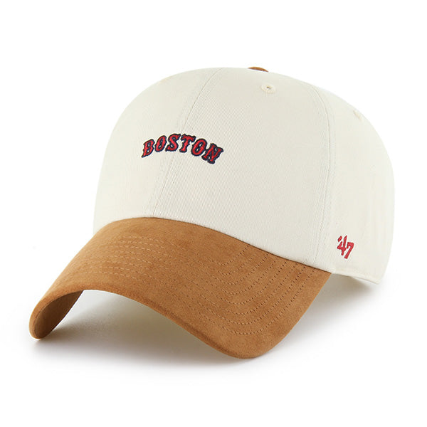 Pictured is this MLB Boston Red Sox Script Suede Visor ’47 CLEAN UP cap in natural. 1