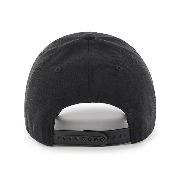 Pictured is this MLB New York Yankees Snapback ’47 MVP cap in black. 2