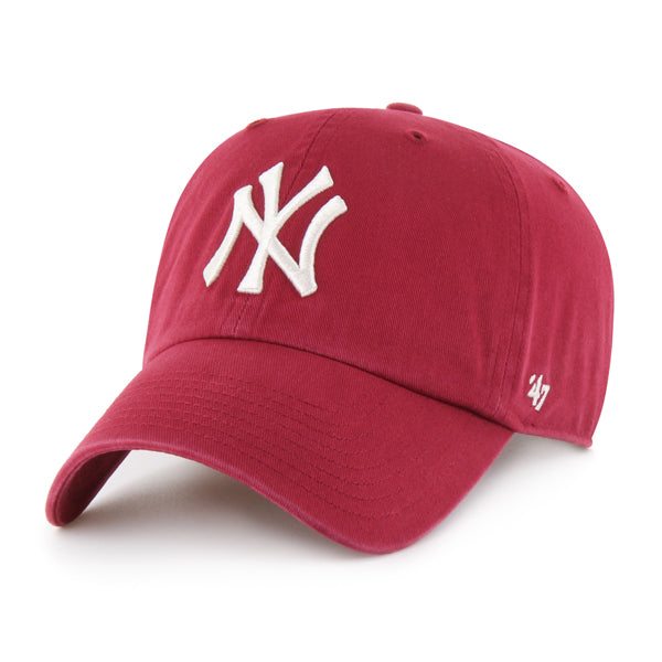 Pictured is this MLB New York Yankees ’47 CLEAN UP cap in dark red. 1