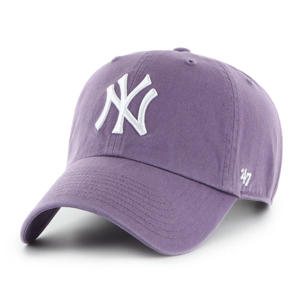 Pictured is this MLB New York Yankees ’47 CLEAN UP cap in purple. 1