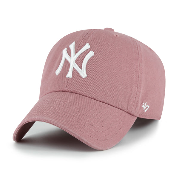 Pictured is this MLB New York Yankees Kids ’47 CLEAN UP cap in pink. 1