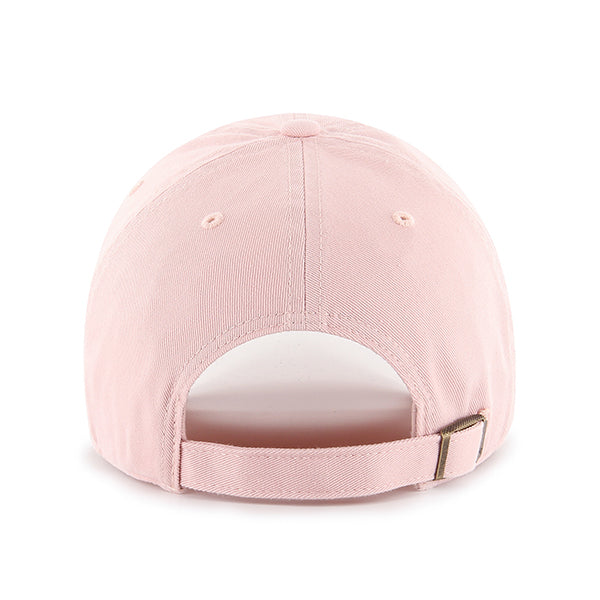 Pictured is this MLB New York Yankees '47 CLEAN UP cap in pale pink. 2