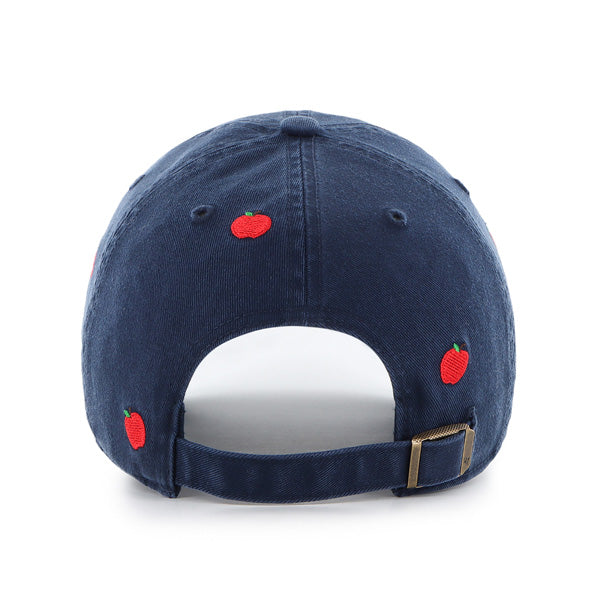Pictured is this MLB New York Yankees Scatter ’47 CLEAN UP cap in navy. 2