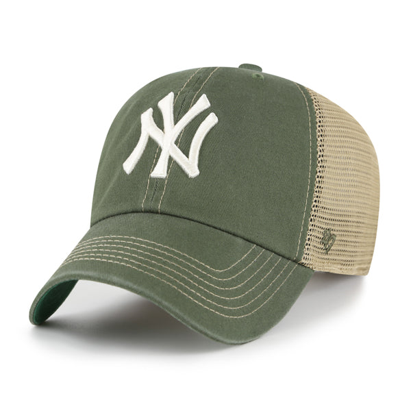 Pictured is this MLB New York Yankees Trawler ’47 CLEAN UP cap in kelly green. 1