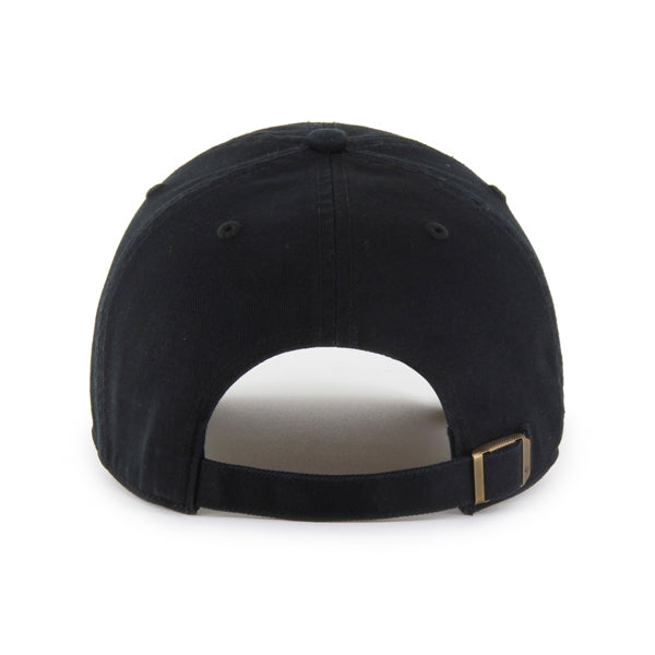 Pictured is this Arsenal FC '47 CLEAN UP cap in black. 2