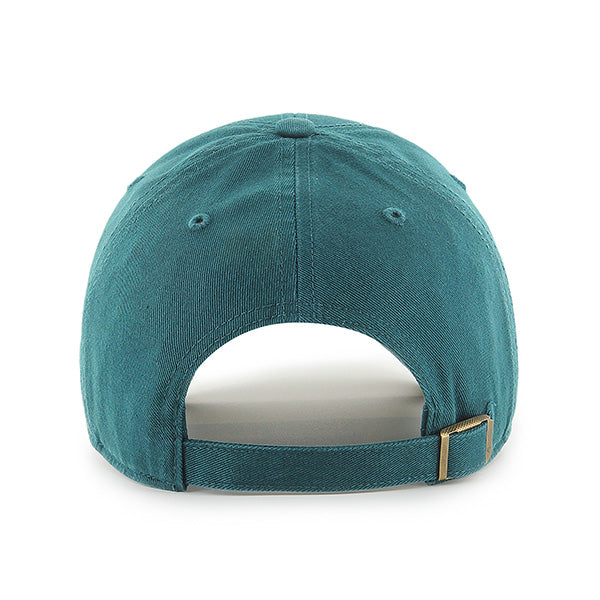 Pictured is this NFL Philadelphia Eagles Legend ’47 MVP cap in green. 2