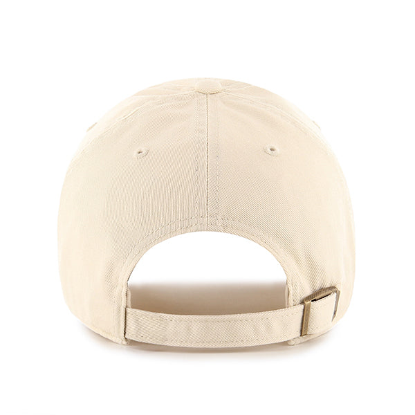 Pictured is this Dog Icon King Charles Cavalier Spaniel Base Runner ’47 CLEAN UP cap in natural. 2