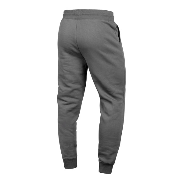 The model is wearing these MLB New York Yankees Base Runner Burnside ’47 Sweatpants in grey. 2