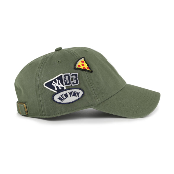 Pictured is this MLB New York Yankees Badges '47 CLEAN UP cap in medium brown. 4