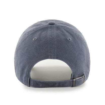 Pictured is this MLB New York Yankees Script Base Runner '47 CLEAN UP cap in navy. 2