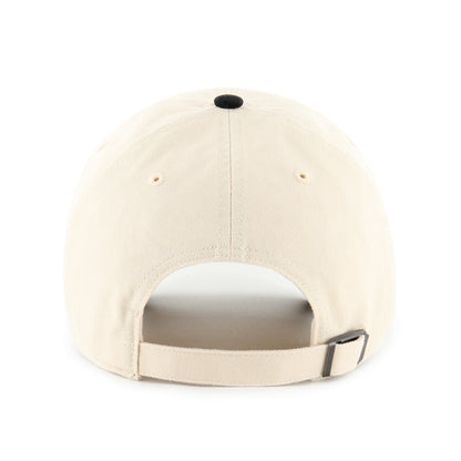 Pictured is this MLB New York Yankees Base Runner '47 CLEAN UP cap in natural and black. 2