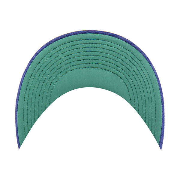Pictured is this MLB Chain Side Stitch Los Angeles Dodgers ’47 CLEAN UP Round Visor cap in blue. 5