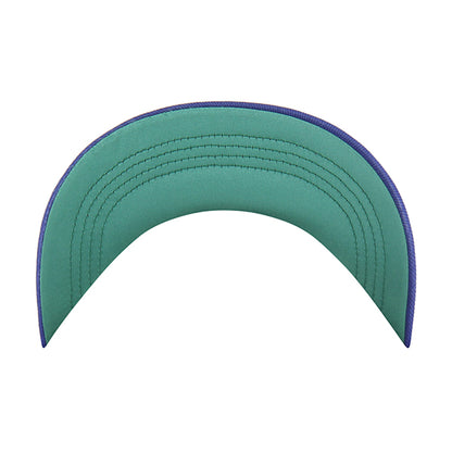 Pictured is this MLB Chain Side Stitch Los Angeles Dodgers ’47 CLEAN UP Short Visor cap in blue. 3