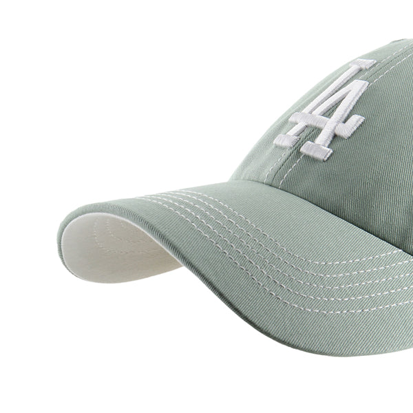 Pictured is this MLB Los Angeles Dodgers Contrast Stitch '47 CLEAN UP cap in green. 3
