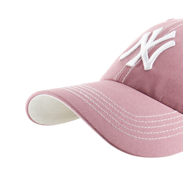 Pictured is this MLB New York Yankees Contrast Stitch '47 CLEAN UP cap in pink. 3