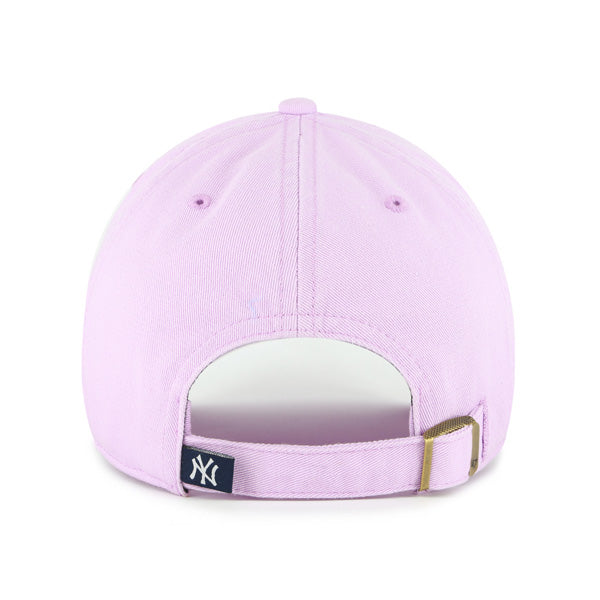 Pictured is this MLB New York Yankees Critter Kids '47 CLEAN UP cap in blue. 2