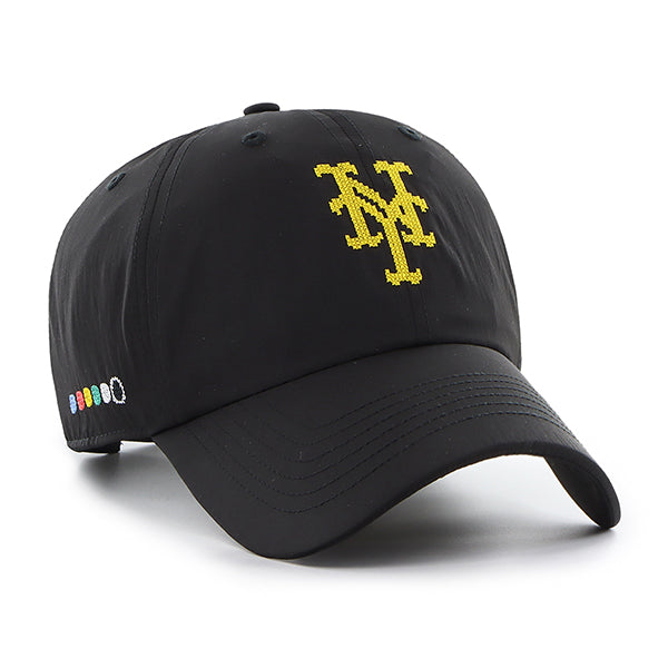 Pictured is this MLB New York Mets Eight Bit Hero '47 CLEAN UP cap in black. 1