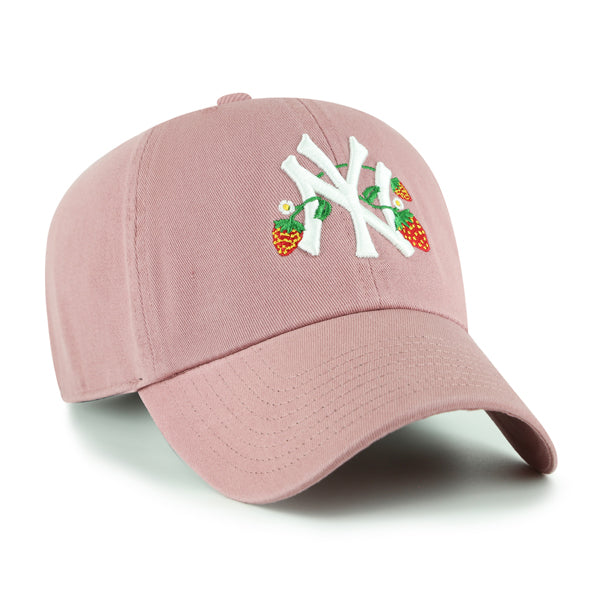 Pictured is this MLB New York Yankees Icon '47 CLEAN UP cap in pink. 3