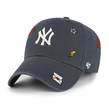 Pictured is this MLB New York Yankees Multi Scatter ’47 CLEAN UP cap in grey. 1