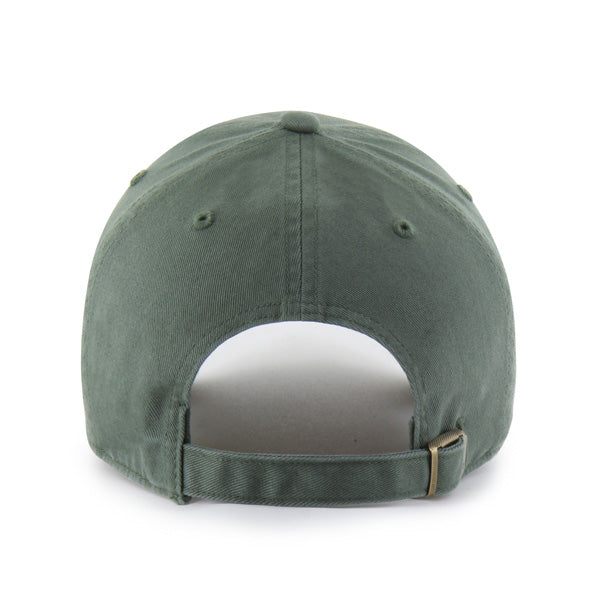 Pictured is this MLB Boston Red Sox ’47 CLEAN UP cap in green. 2