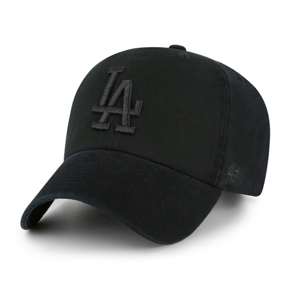 Pictured is this MLB Los Angeles Dodgers Tonal '47 CLEAN UP cap in black. 1