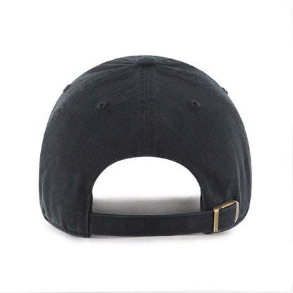 Pictured is this MLB New York Yankees Core ’47 CLEAN UP cap in black. 2