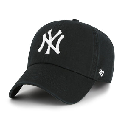 Pictured is this MLB New York Yankees Kids '47 CLEAN UP cap in black. 1