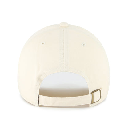 Pictured is this MLB New York Yankees Contrast ’47 CLEAN UP cap in natural. 2