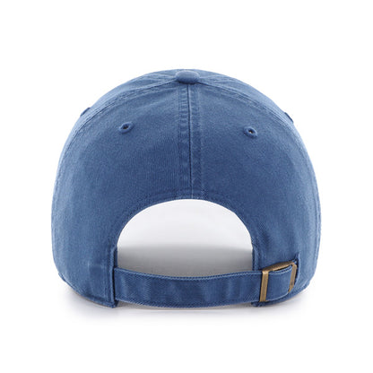Pictured is this MLB New York Yankees ’47 CLEAN UP cap in medium blue. 2