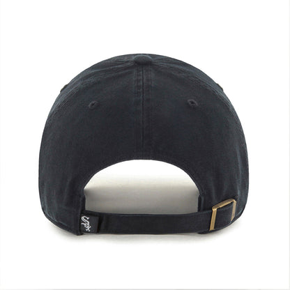Pictured is this MLB Chicago White Sox '47 CLEAN UP cap in black. 2