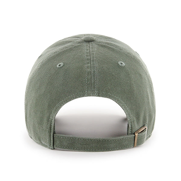 Pictured is this MLB Los Angeles Dodgers '47 CLEAN UP cap in green. 2