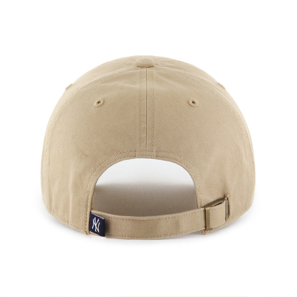 Pictured is this MLB New York Yankees '47 CLEAN UP cap in beige. 2