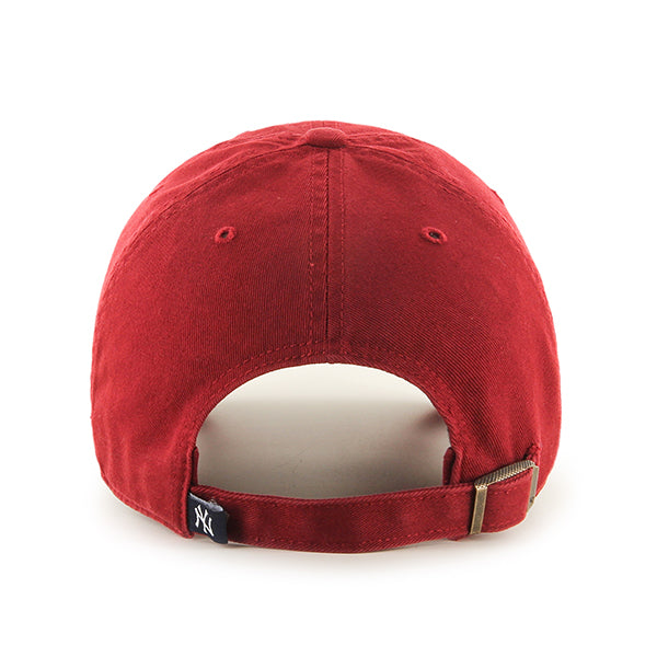 Pictured is this MLB New York Yankees '47 CLEAN UP cap in deep red. 2