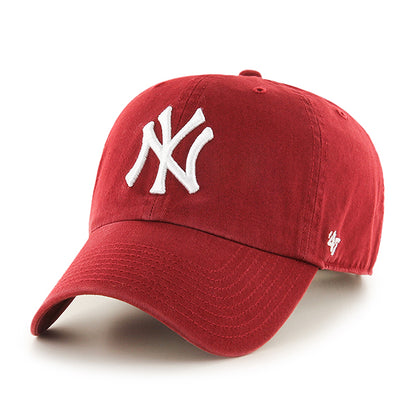 Pictured is this MLB New York Yankees '47 CLEAN UP cap in deep red. 1