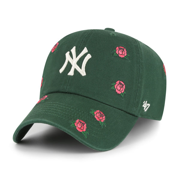 Pictured is this MLB New York Yankees Scatter ’47 CLEAN UP cap in dark green. 1