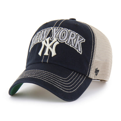 Pictured is this MLB New York Yankees Tuscaloosa '47 CLEAN UP cap in black. 1
