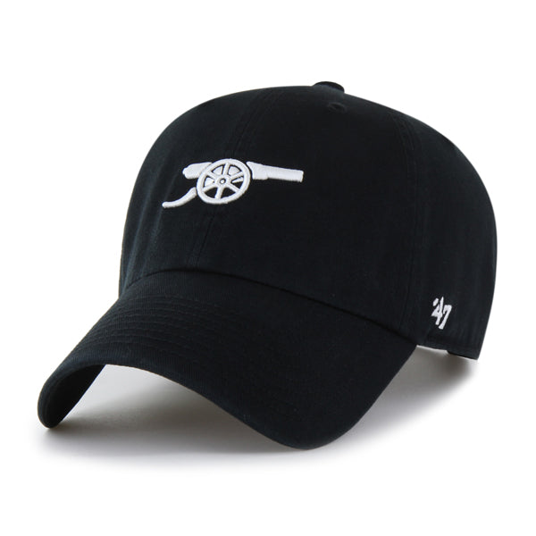 Pictured is this Arsenal FC ’47 CLEAN UP cap in black. 1