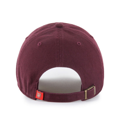 Pictured is this Arsenal FC ’47 CLEAN UP cap in dark purple. 2