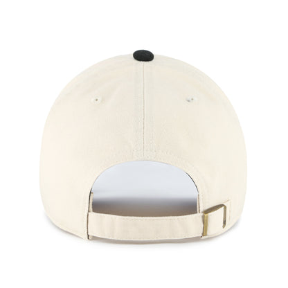 Pictured is this NFL Las Vegas Raiders Base Runner ’47 CLEAN UP cap in white & black. 2